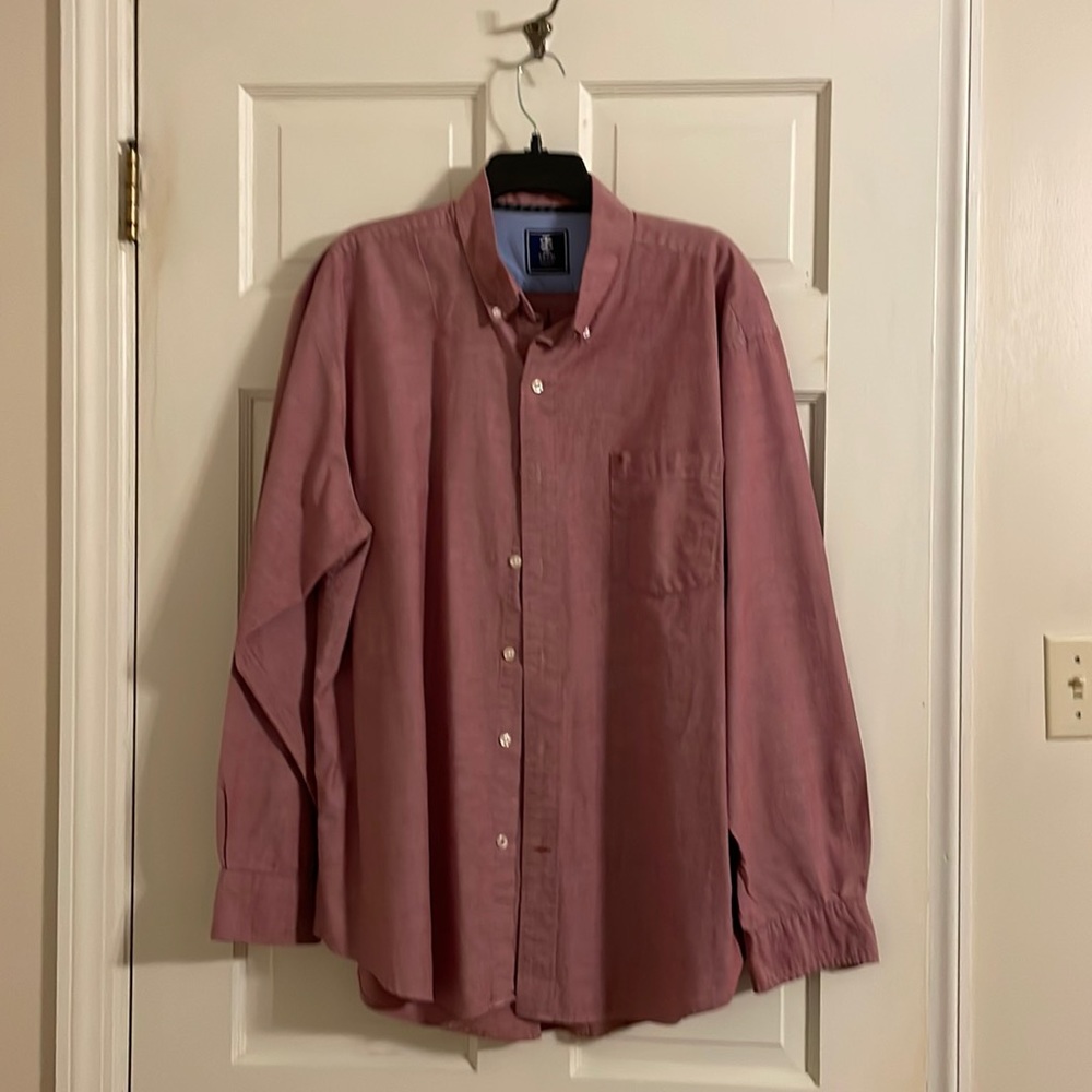 IZOD long sleeve shirt. Color is a faded red with some gray tones. Size XL